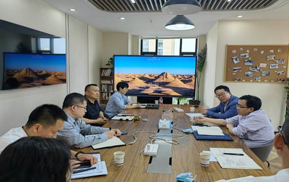 DAC149CD9982D41D14BF426E58DB4FF6